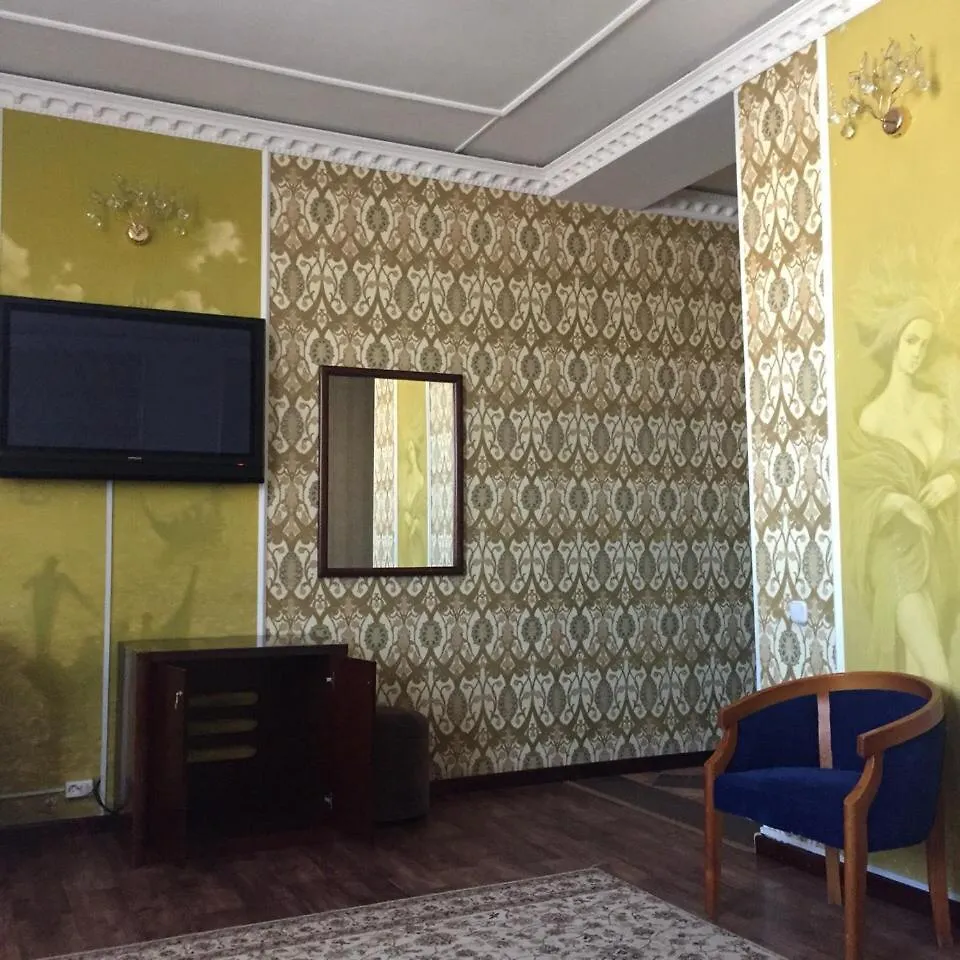 Επικοινωνία με το Zhety Kazyna Hotel